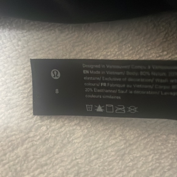 Black Lululemon Align shirt - Picture 4 of 4